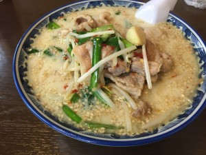 ニラもやしラーメン